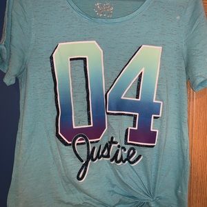 Different shades of blue corner tied t-shirt